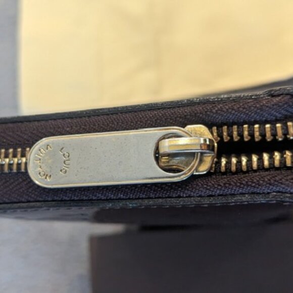 Louis Vuitton Monogram Vernis Zippy Wallet - Picture 11 of 14
